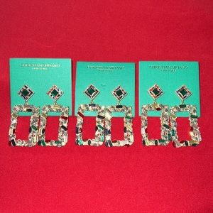 Earrings (NEW)